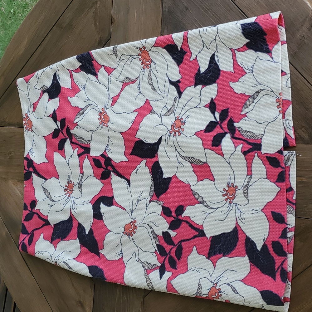Ann Taylor size 8 straight skirt